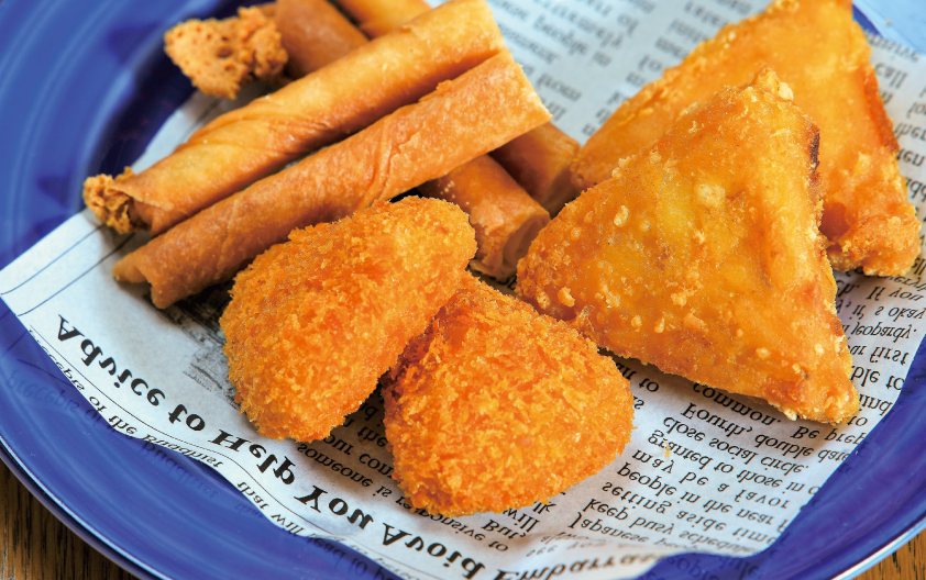 八屋、チーズ盛り合わせ