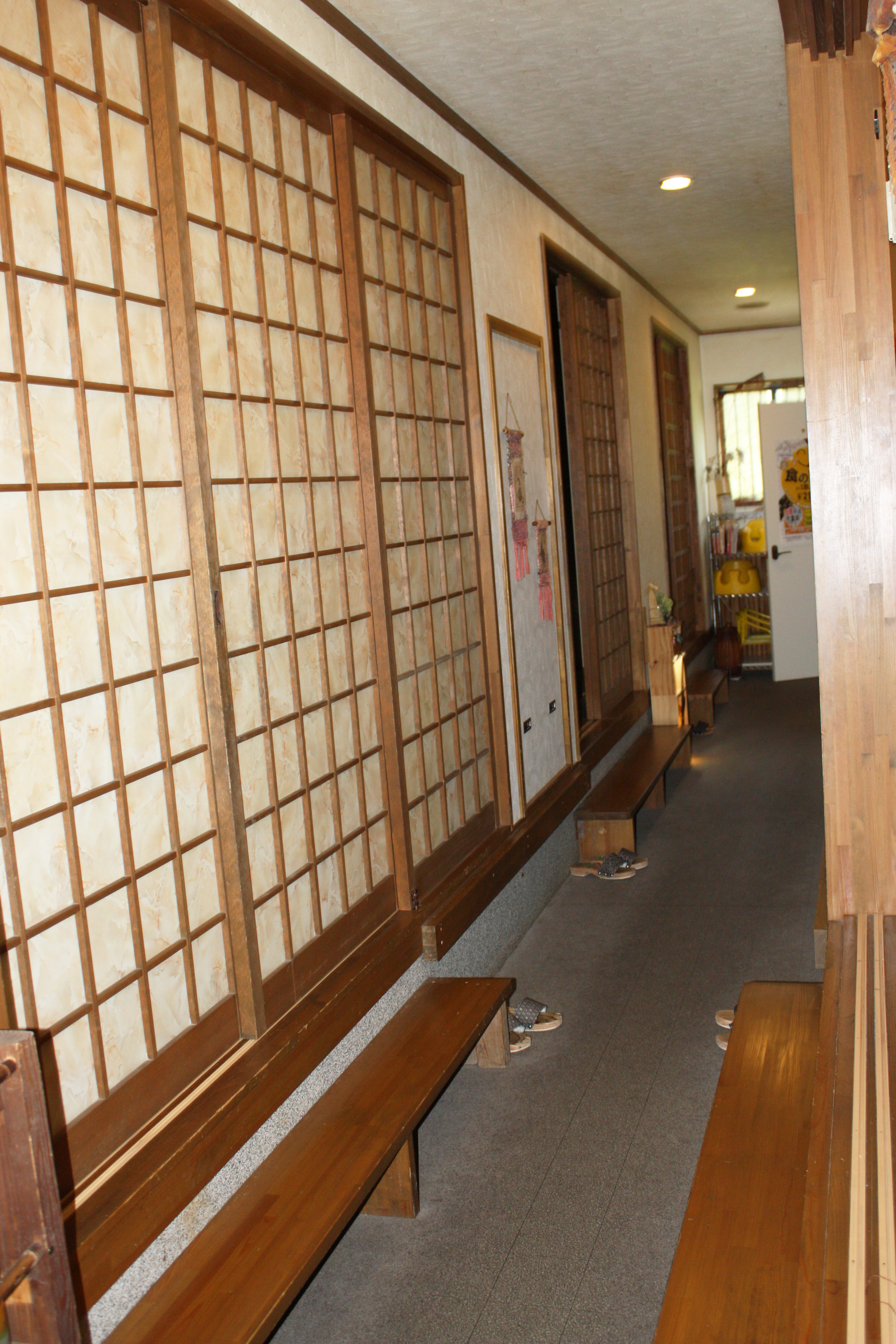 八屋、個室、テーブル、席